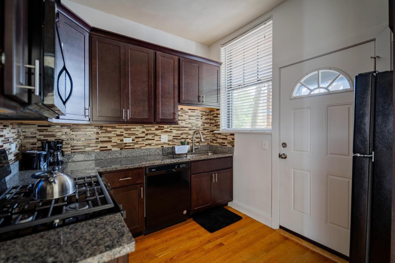 3-Bedroom Gem Apt With In-Unit Laundry - Lawndale 1 & 2 Rep Chicago Exterior foto