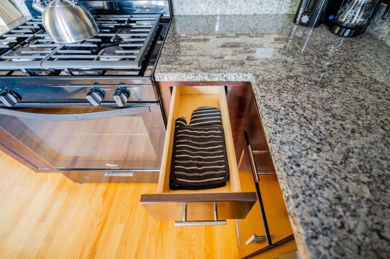 3-Bedroom Gem Apt With In-Unit Laundry - Lawndale 1 & 2 Rep Chicago Exterior foto